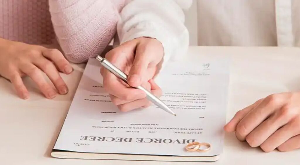 معقب تصاريح الزواج​