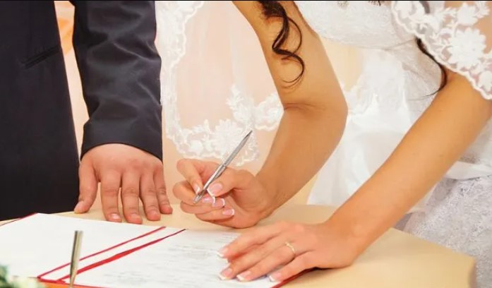 شروط الزواج من أجنبية